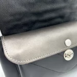 Le MINI Sac ESSENTIEL noir matelassé